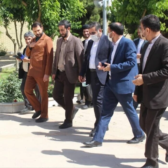 سفر وزیر ارشاد به اسلامشهر و تاکید بر حمایت از ایجاد زیرساخت های فرهنگی و هنری