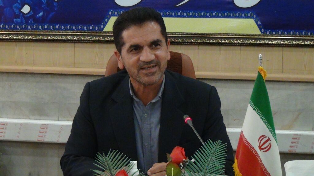 فرماندار سروآباد: موانع موجود بر سر راه اشتغال برداشته شود فرماندار سروآباد: موانع موجود بر سر راه اشتغال برداشته شود