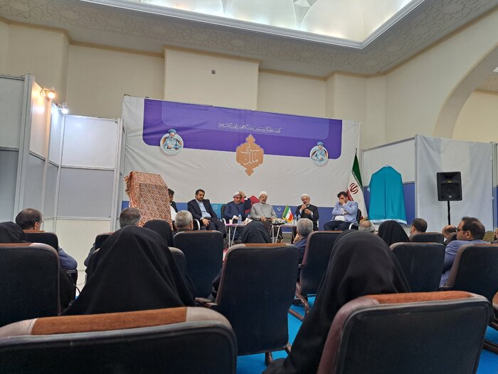 کتاب اسلام و چالش های دوره مدرن رونمایی شد 2
