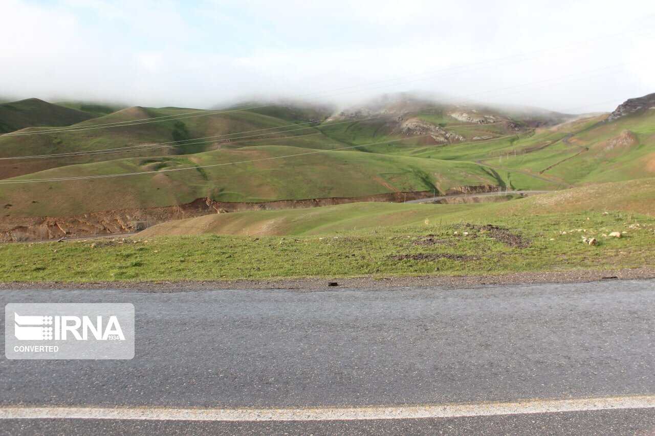 رگبار باران نواحی مرتفع و کوهستانی آذربایجان شرقی را فرا می گیرد