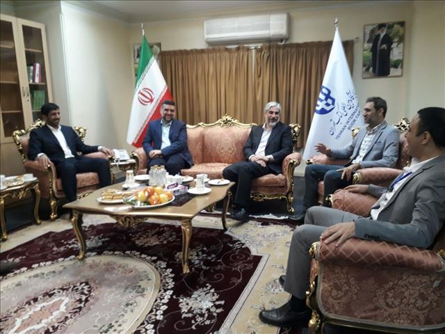 دیگه چه خبر از نمایشگاه/ روز پنجم