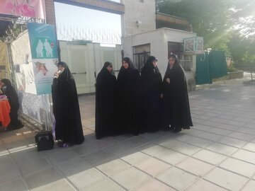 جشنواره «دورهمی مادرانه» در قم برپا شد