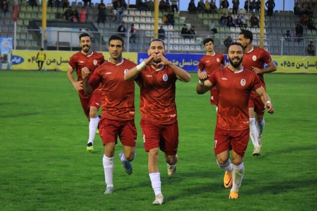 تجربه درخشان فوتبال شهرداری همدان با طعم بقا در لیگ یک 2