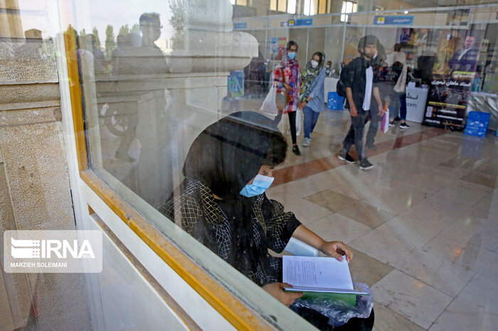 از ترویج تا توهم/ شبکههای اجتماعی شمشیری دو لبه برای فرهنگ کتابخوانی هستند