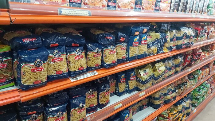 گزارش ایرنا از بازار مازندران/ فروکش کردن تب خرید تا تداوم توزیع اقلام اساسی