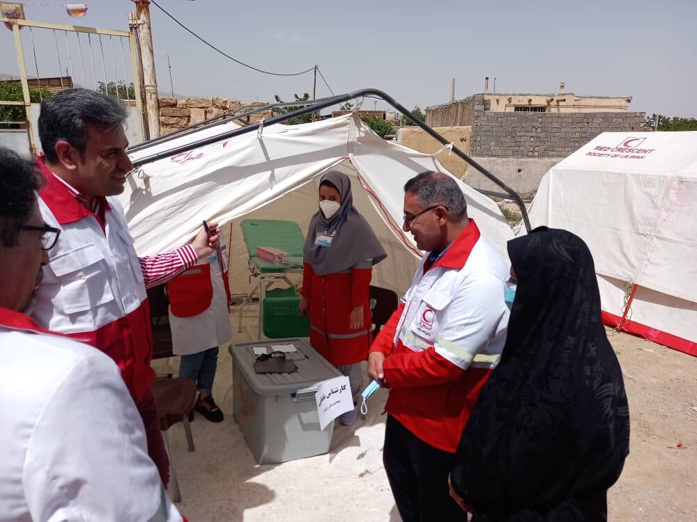 ۵۰۰ نفر در مناطق کم برخوردار تفرش از بهداشت و درمان اضطراری برخوردار شدند ۵۰۰ نفر در مناطق کم برخوردار تفرش از بهداشت و درمان اضطراری برخوردار شدند