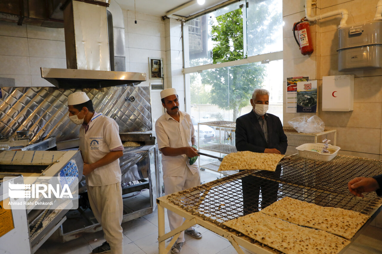 فرماندار جوانرود: بازدید از نانوایی ها باید با جدیت و مستمر انجام شود فرماندار جوانرود: بازدید از نانوایی ها باید با جدیت و مستمر انجام شود