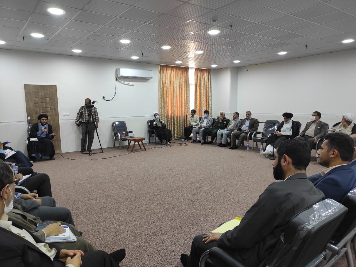 امام جمعه اهواز: کار بزرگ دولت در جراحی اقتصادی برای مردم تبیین شود