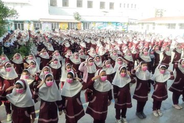 سرود ۸۵۰ نفری "سلام فرمانده" در گنبدکاووس اجرا شد