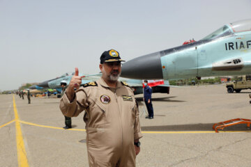 بازدید فرمانده نیروی هوایی ارتش از پایگاه شهید فکوری تبریز