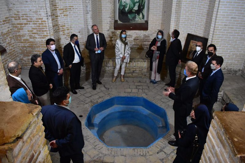 L'ambassadeur d'Autriche en Iran visite le musée historique de l'Eau de Yazd