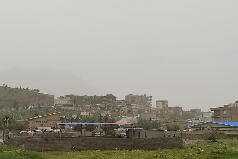 هوای کردستان تا پایان هفته غبارآلود است