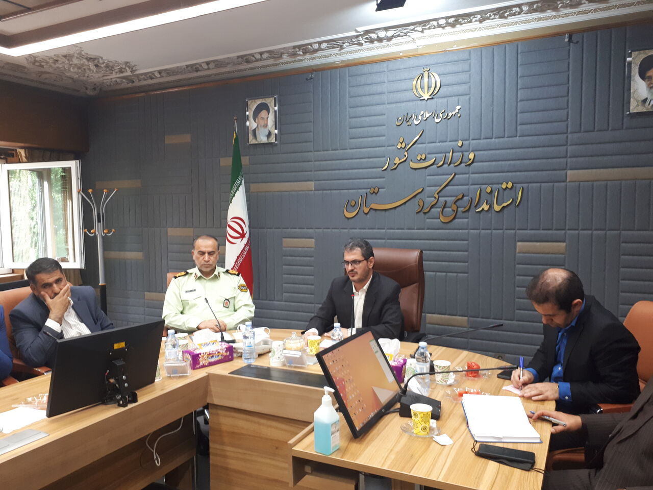 استاندار کردستان: آموزش مقابله با آسیب‌های اجتماعی از مدارس شروع شود