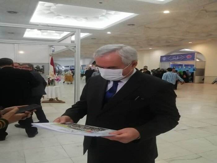 برگ هشتم نمایشگاه کتاب؛ روز دولتمردان