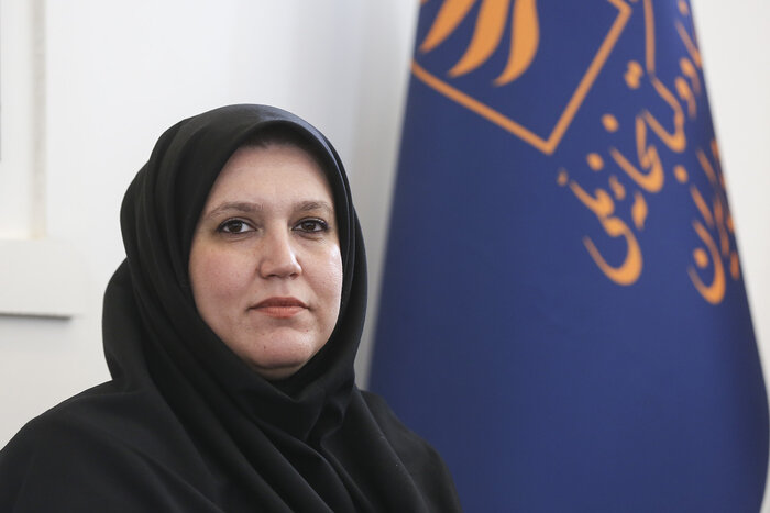 برگ هشتم نمایشگاه کتاب؛ روز دولتمردان