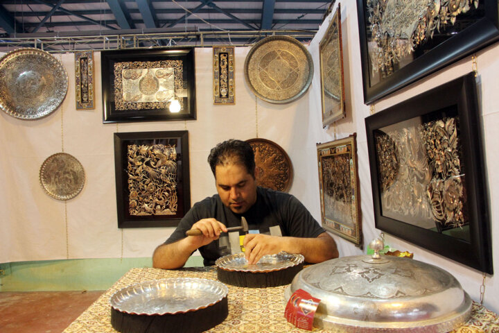 ۱۳۴ رشته صنایعدستی در استانها احیا شد/ ایجاد اشتغال برای بیش از ۱۷۱ هزار هنرمند