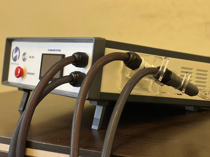 ساخت دستگاه ایرانی پلاسمای سرد فشار اتمسفری برای درمان انواع زخمها