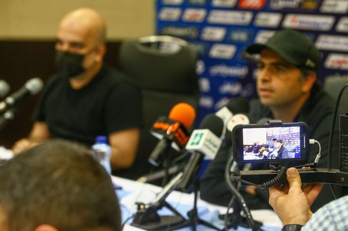 مصطفوی: رفتار خودیها بدتر است؛ قهرمانی استقلال، شنا کردن خلاف مسیر آب بود