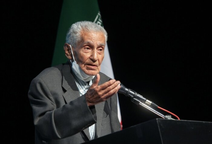 گیلان از بازگشت آرامش در بازار تا افتتاح سرمایه گذاری ۳۴۷ میلیاردی در منطقه آزاد انزلی