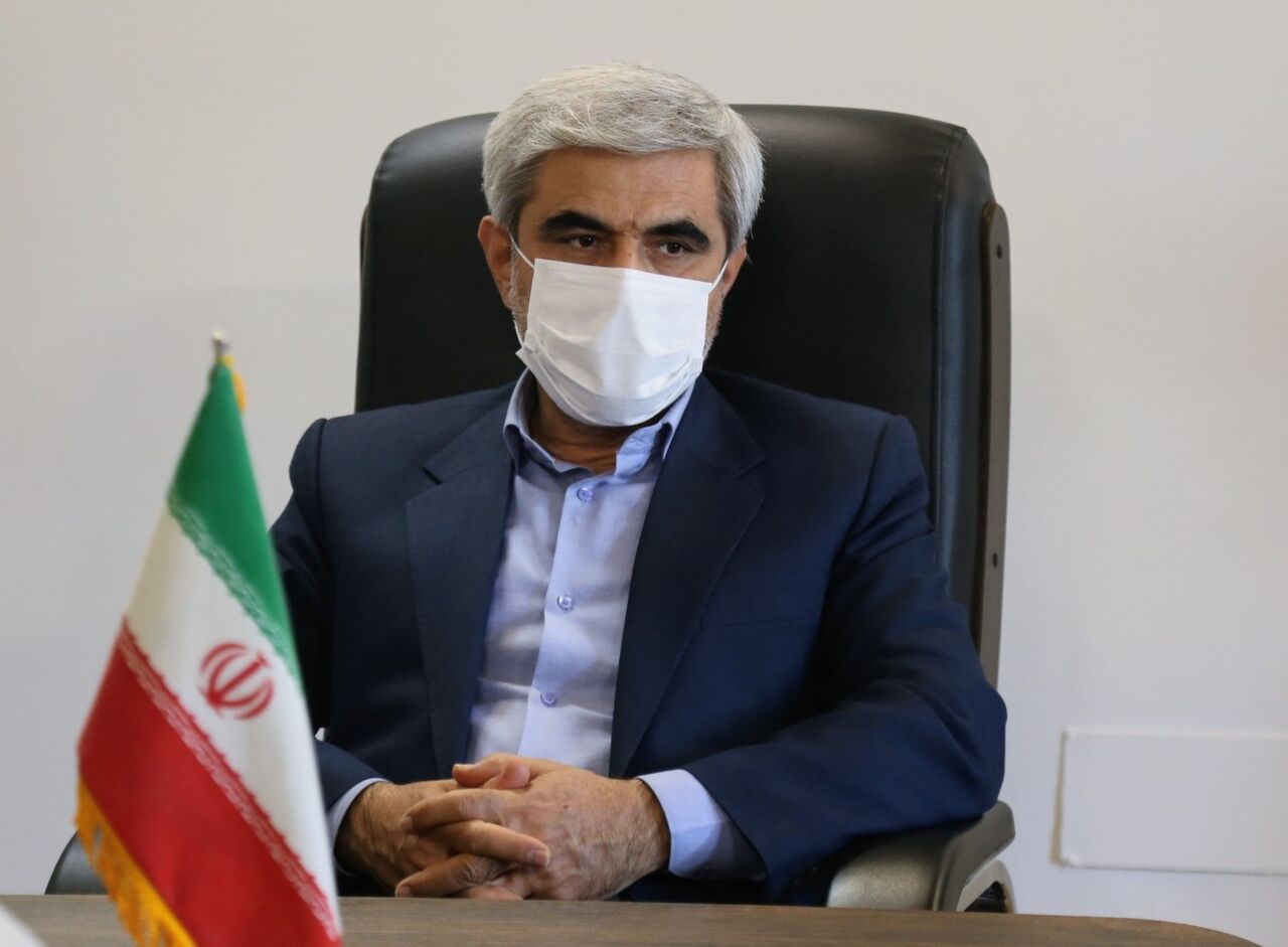 صف انتظار ۱۰ هزار متقاضی تلفن ثابت در استان فارس غیرقابلقبول است صف انتظار ۱۰ هزار متقاضی تلفن ثابت در استان فارس غیرقابلقبول است