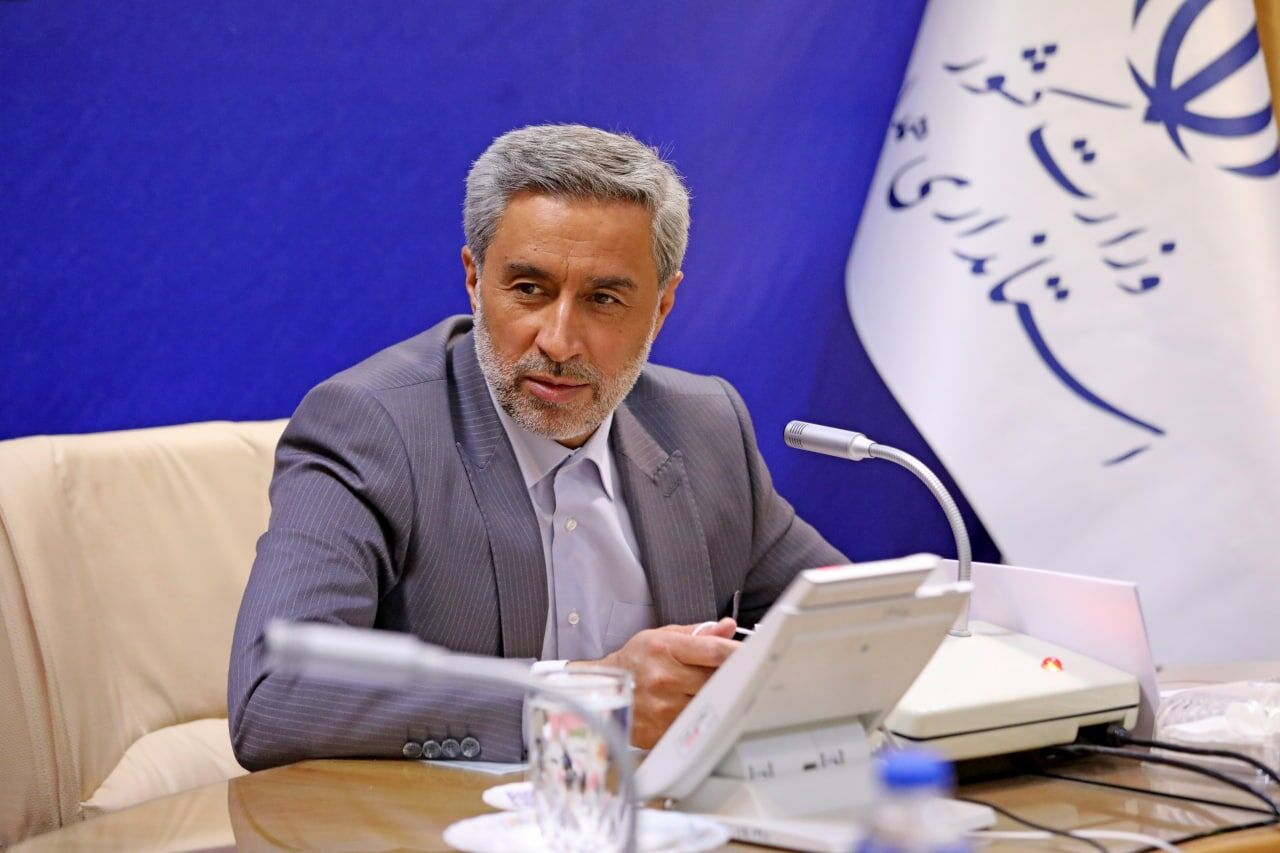 استاندار همدان: سینما بطور شایسته به مفاخر و شهدا نپرداخته است