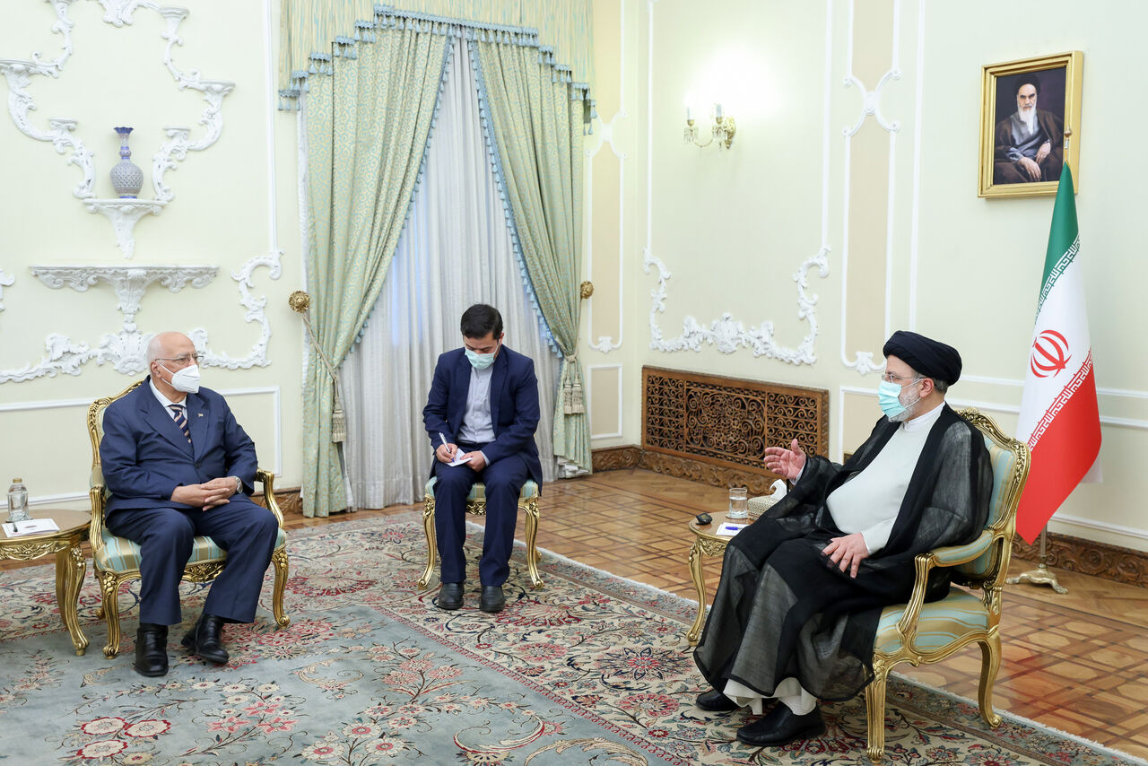 تاکید آیتالله رئیسی بر بهرهگیری از ظرفیتهای متعدد تهران - کوبا برای توسعه همکاریها