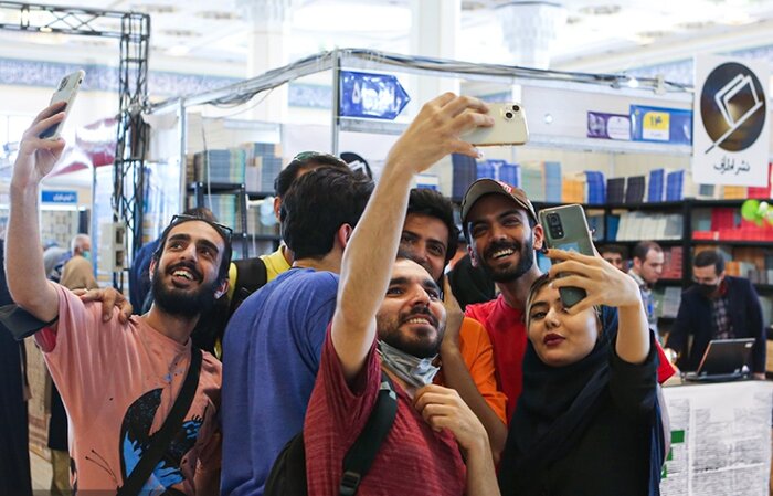 زمزمه پُرتکرار؛ «حضرت دوست» میآید؟/ از یار مهربان سخن آشنا شنو