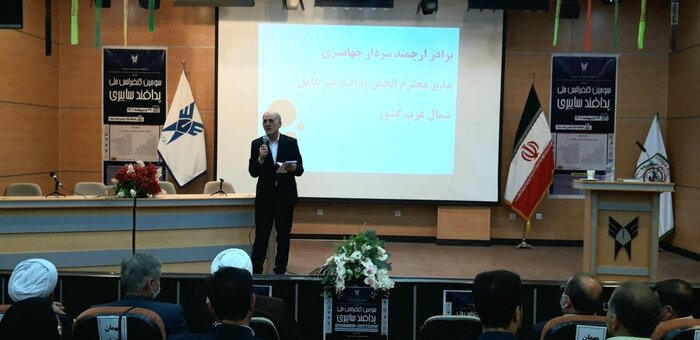 دانش منبع بینهایت قدرت و فضای مجازی ابزار انتقال آن است