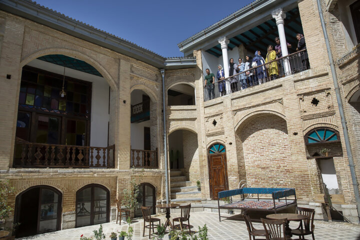 راه نجات نگهداری بناهای تاریخی استان کرمانشاه به روز کردن کاربری آنها است