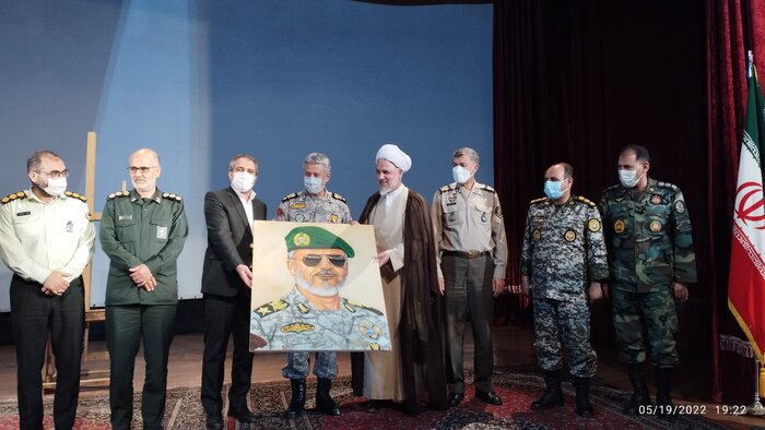 نیروی دریایی بیش از پنج هزار کشتی ایران را از آبهای بین المللی به سلامت عبور داده است