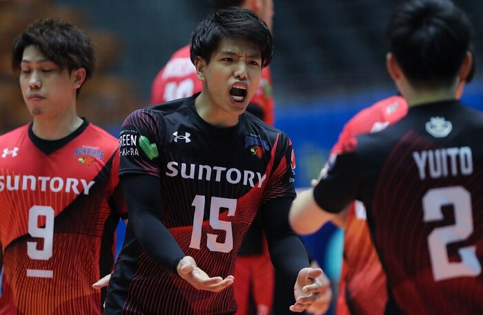 دیدار تراکتور و پرسپولیس نیمه تمام ماند / نمایش قهرمان جذاب نبود 2