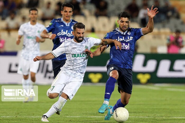 دیدار تراکتور و پرسپولیس نیمه تمام ماند / نمایش قهرمان جذاب نبود 9