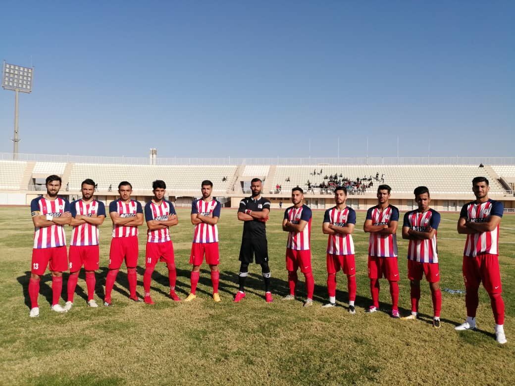 قصه تکراری اما و اگرهای صعود تیم فوتبال قندی یزد قصه تکراری اما و اگرهای صعود تیم فوتبال قندی یزد