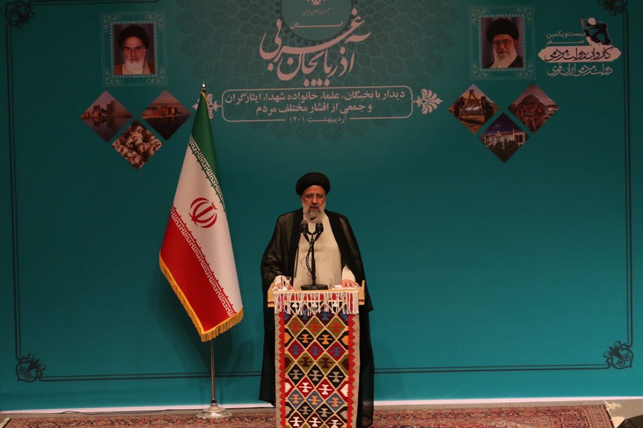 رییس جمهور: دولت سیزدهم هرگز میدان کار و تلاش را ترک نخواهد کرد