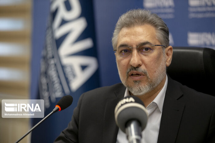 ارز ترجیحی نباشد دیگر چیزی نیست که ببرند/ تاخیر واردات واکسن کرونا و مرگ ۷۰۰تن در روز/ اتفاق خودرو نباید در دارو تکرار شود