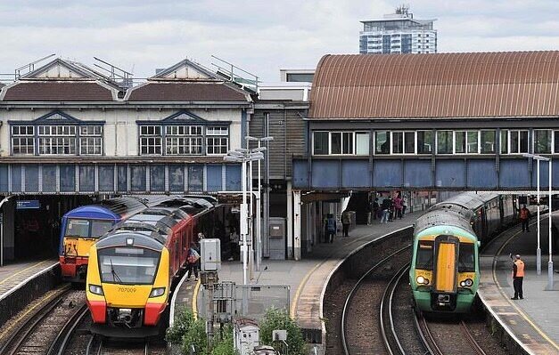 از ممانعت دولت بایدن در راه رسیدن به توافق وین تا تسخیر جهانی آبله میمون