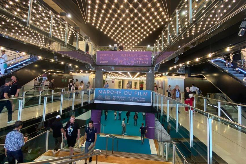 درباره بازار جشنواره هفتادوپنجمین فیلم کن/ بیش از ۶۰ دیدار در چتر سینمای ایران