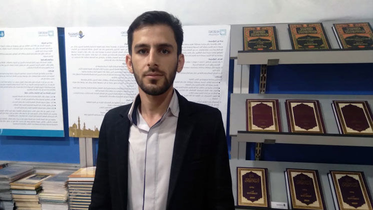 مسئول غرفه بحرین: نمایشگاه کتاب تهران زمینهساز حل مشکلات جهان اسلام است