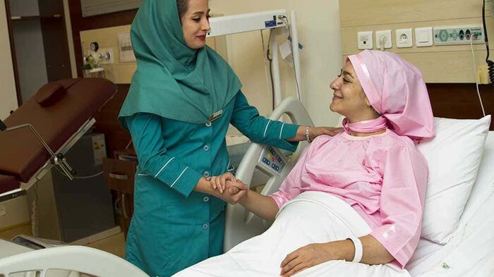 چه مواردی افسردگی پس از زایمان را تشدید می کند؟