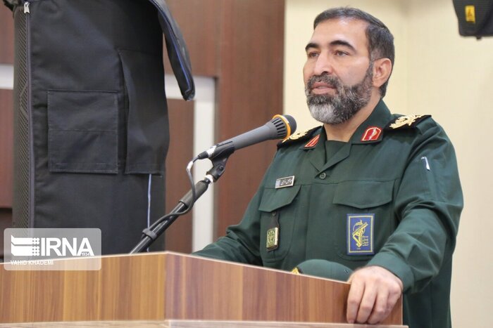 امام جمعه بجنورد: حماسه دفاع مقدس برگرفته از باورهای دینی است
