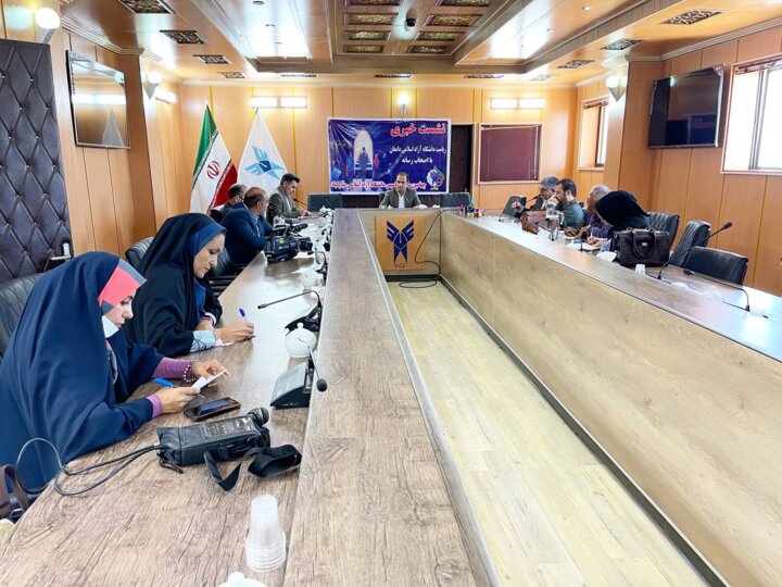 ۵۰ درصد طرحهای رویداد عصر امید استان سمنان مربوط به دانشگاه آزاد دامغان است