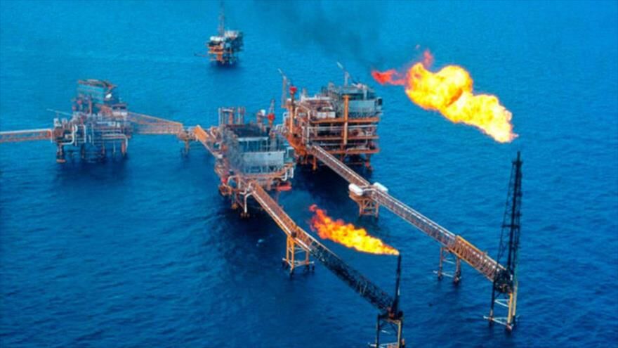 ایران تیل کی برآمدات کیلئے نئی منڈیوں کی تلاش میں ہے