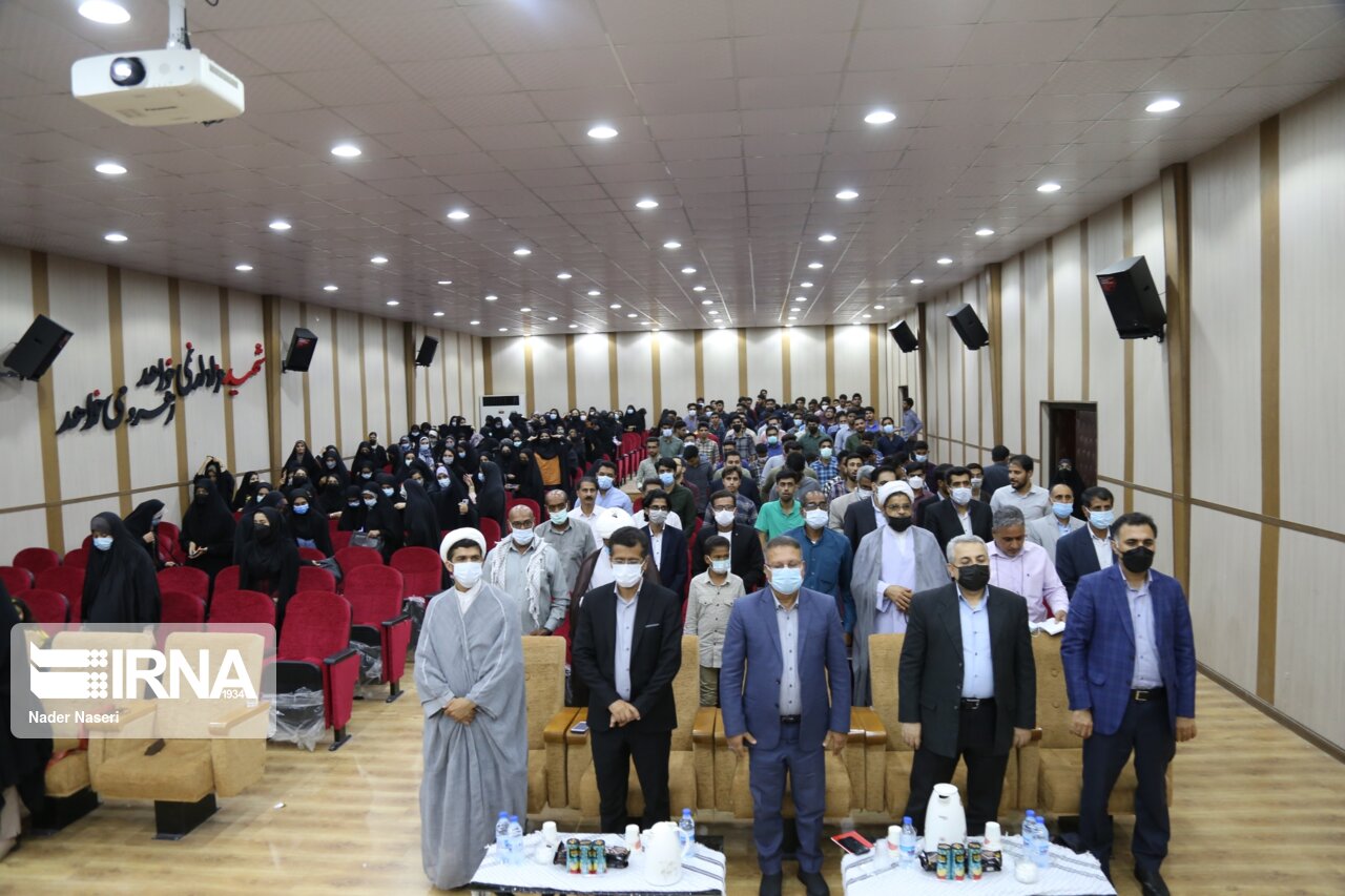 فیلم /برگزاری یادواره هشت شهید دانشجو معلم هرمزگان 