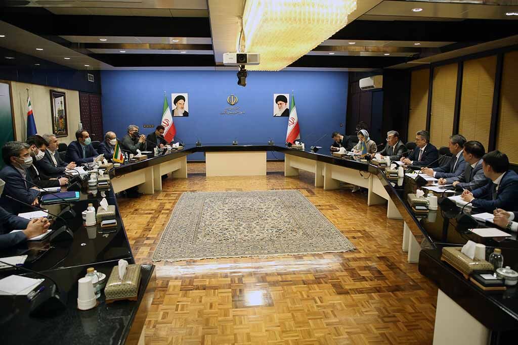 تقویت روابط اقتصادی ایران و قزاقستان باعث همکاری‌های گسترده می‌شود