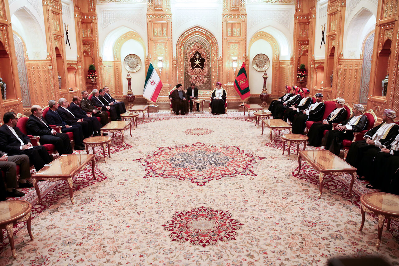 توافق تهران و مسقط برای شراکتهای جدید اقتصادی