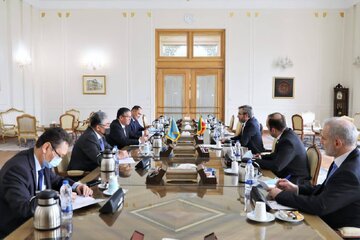 ایران برای میزبانی از رئیس‌جمهور قزاقستان آمادگی دارد/ تلاش دو کشور برای توسعه بیشتر روابط