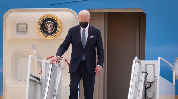 از تاکید رئیس جمهور بر همخوانی مواضع ایران و عمان تا نقض برجام به شیوه انگلیسی