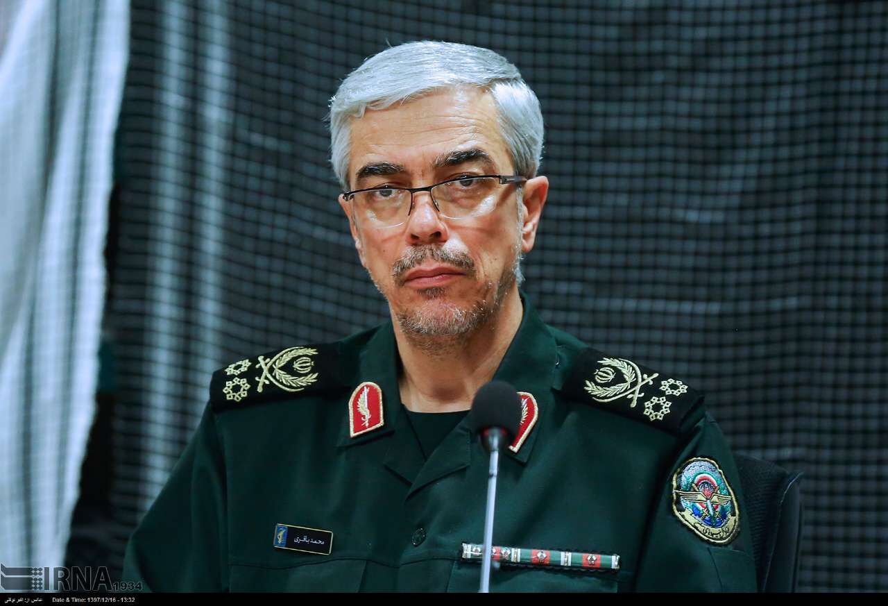 İran Genelkurmay Başkanı: 3 Bin teröristin İran’ın Sınırlarının Ardındaki Varlığını Tahammül Etmeyiz