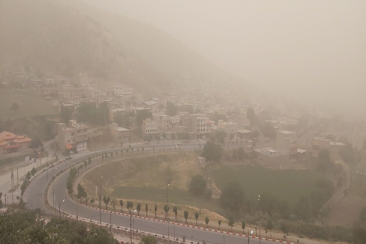 هشدار نسبت به ماندگاری ریزگردها در مناطق کوهستانی خوزستان هشدار نسبت به ماندگاری ریزگردها در مناطق کوهستانی خوزستان