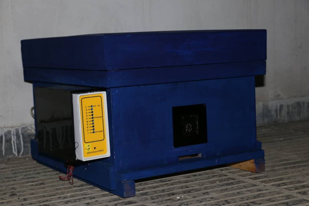 امکان کنترل کندوهای عسل از طریق تلفن همراه فراهم شد